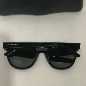 Balenciaga | Accessories | Balenciaga Woman Sunglasses  display picture 1